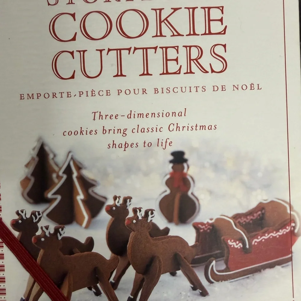 Williams Sonoma Red Holiday Cookie Cutters